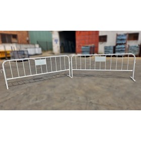 VALLA DE PROTECCION BLANCA DE 2.5x1m